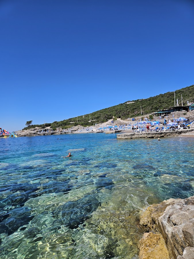 Ploče Beach