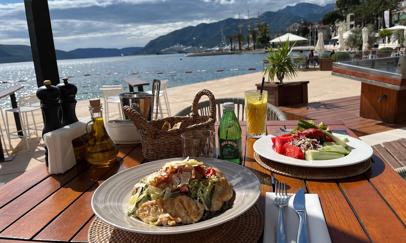 La Roche Beach Club