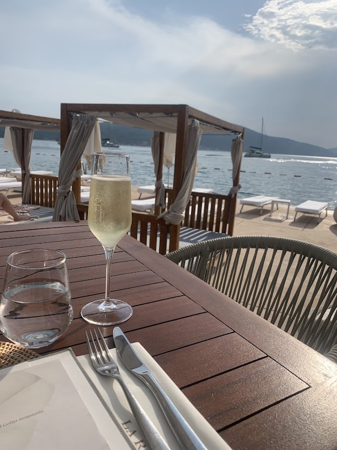 La Roche Beach Club
