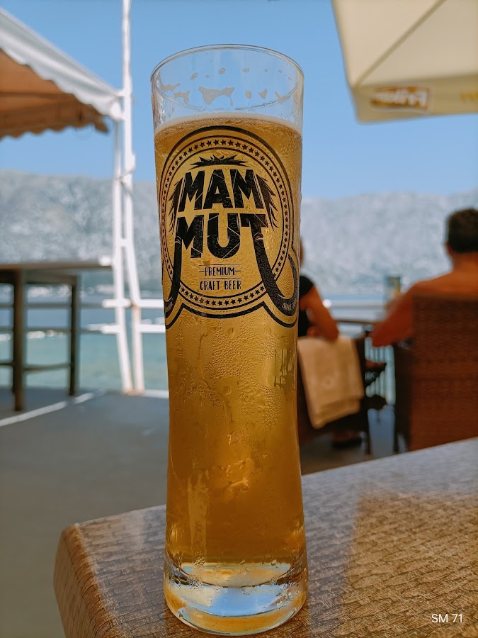 Oskar Beach Bar