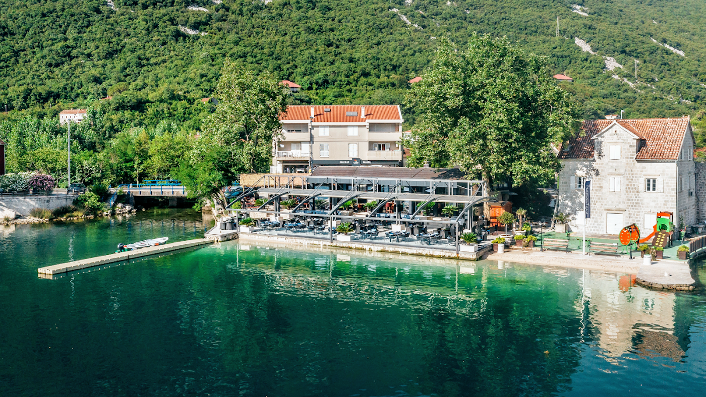 Tramontana Beach Bar