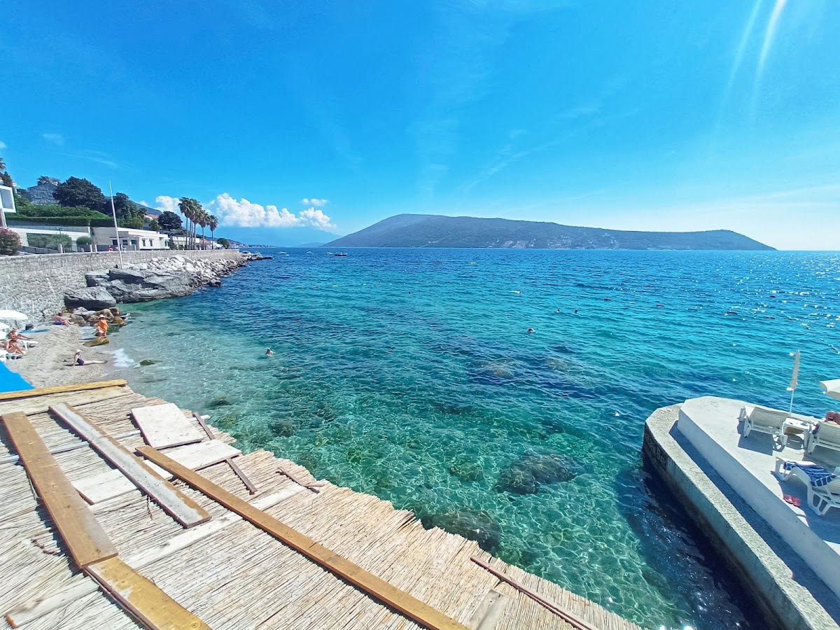 Golden Bay Beach Bar