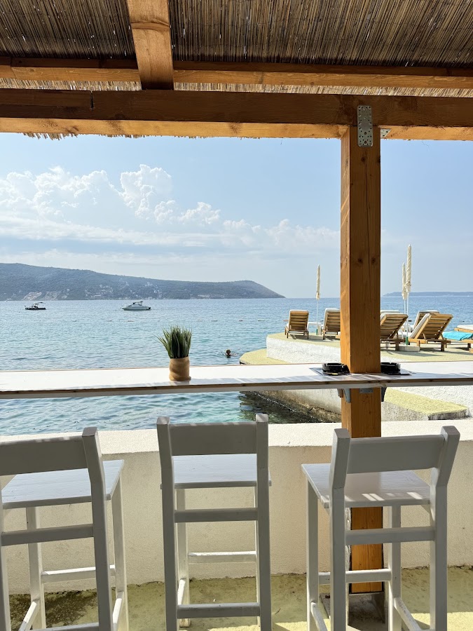 Golden Bay Beach Bar