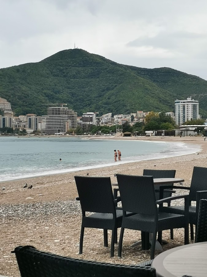 Beach Bar Time Out