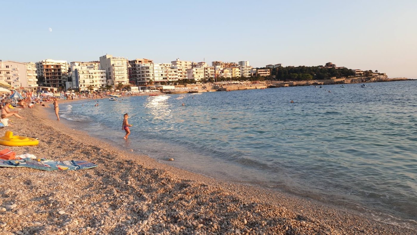 Mali Pijesak Beach