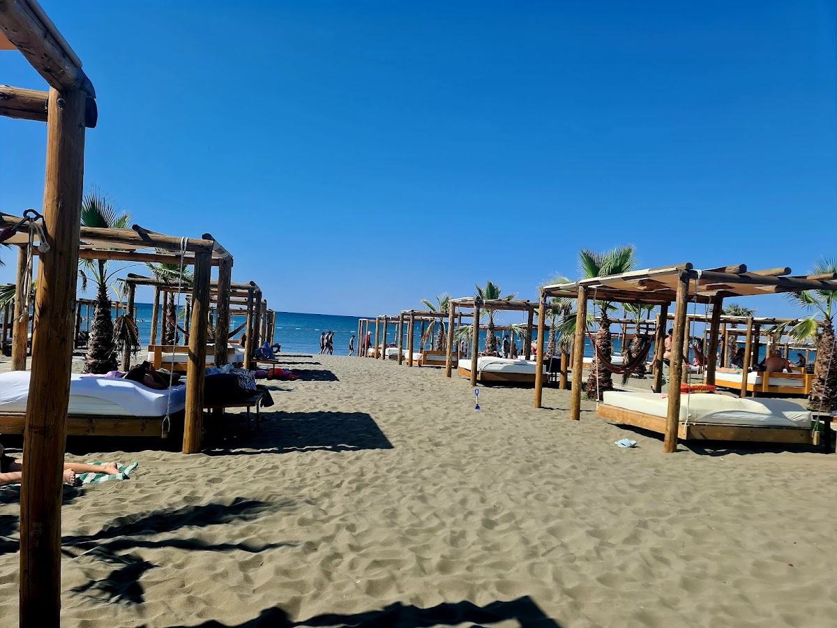 Hills Beach