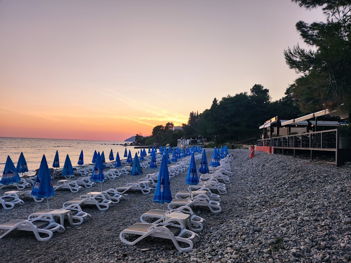 Beach Bar Hemingway