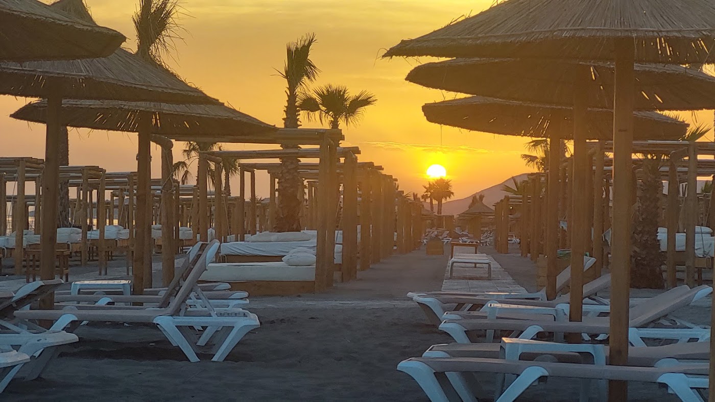 Barbossa Beach Bar