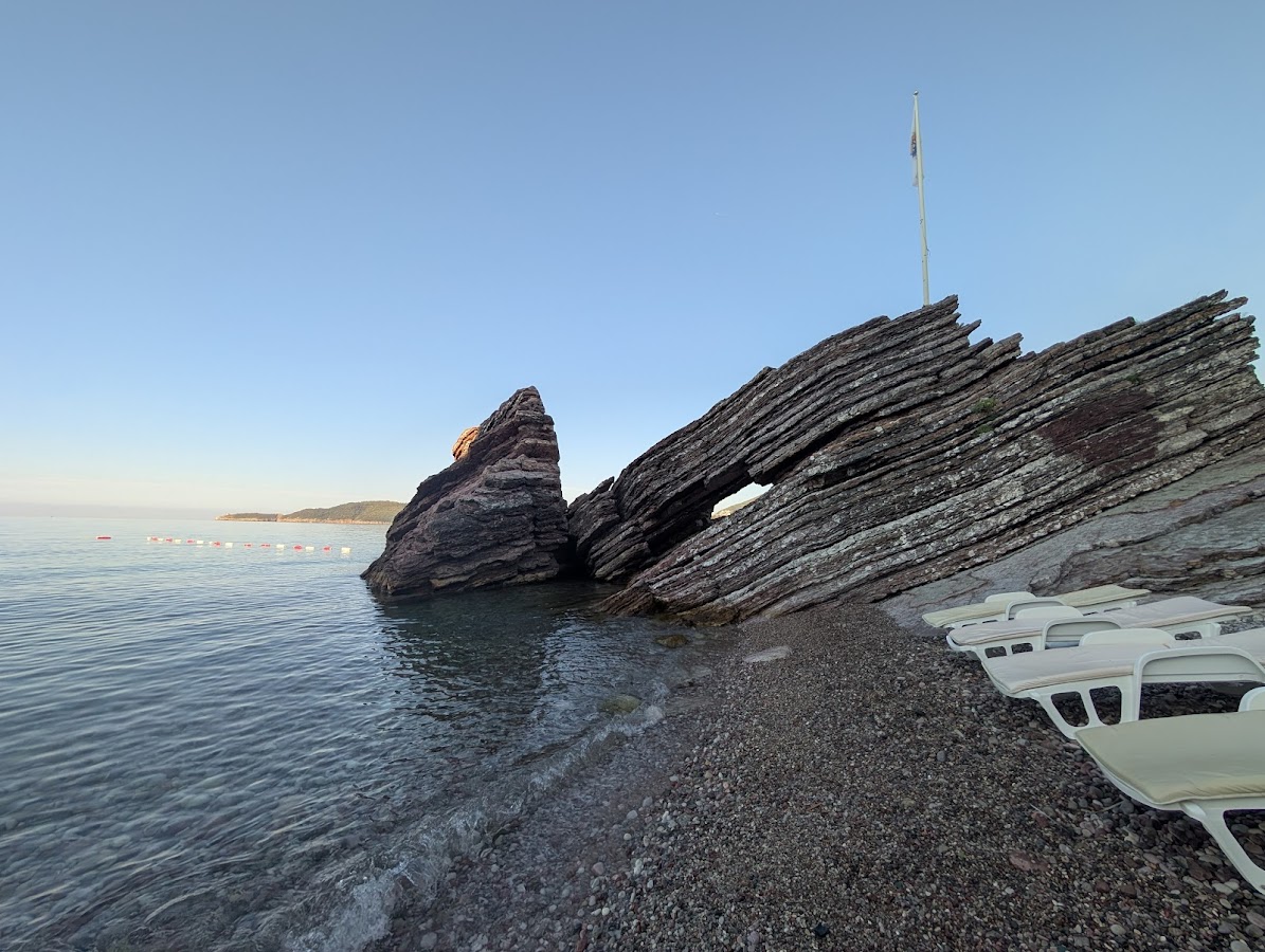 Public Stone Beach