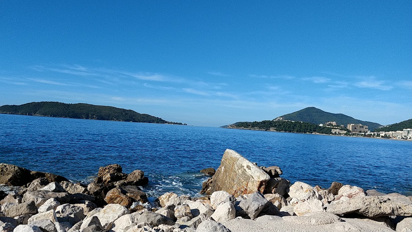 Public Stone Beach