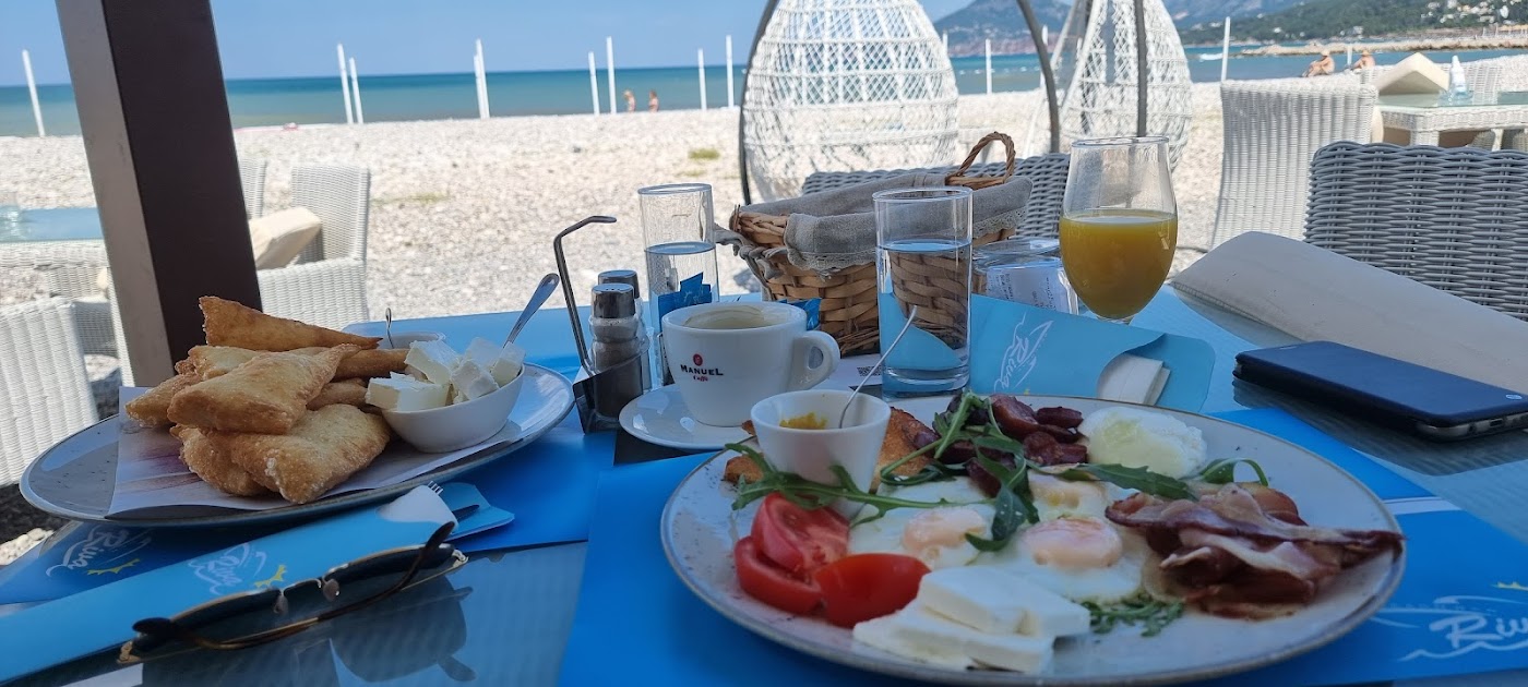 Riva Beach Bar